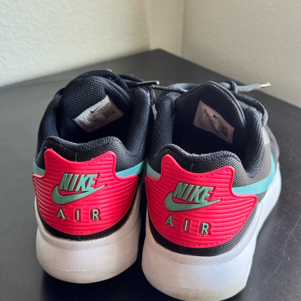 Nike Black & Pink AirMax Sneakers